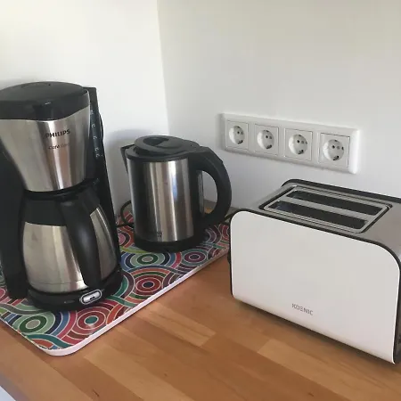 Kliniknaehe Mit Blick Ins Gruene Appartement